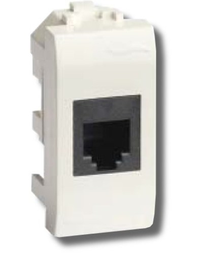 Розетка RJ-45 Brava 1 модуль белая (76457B): Розетка компьютерная экранированная с одним разъёмом в Сочи